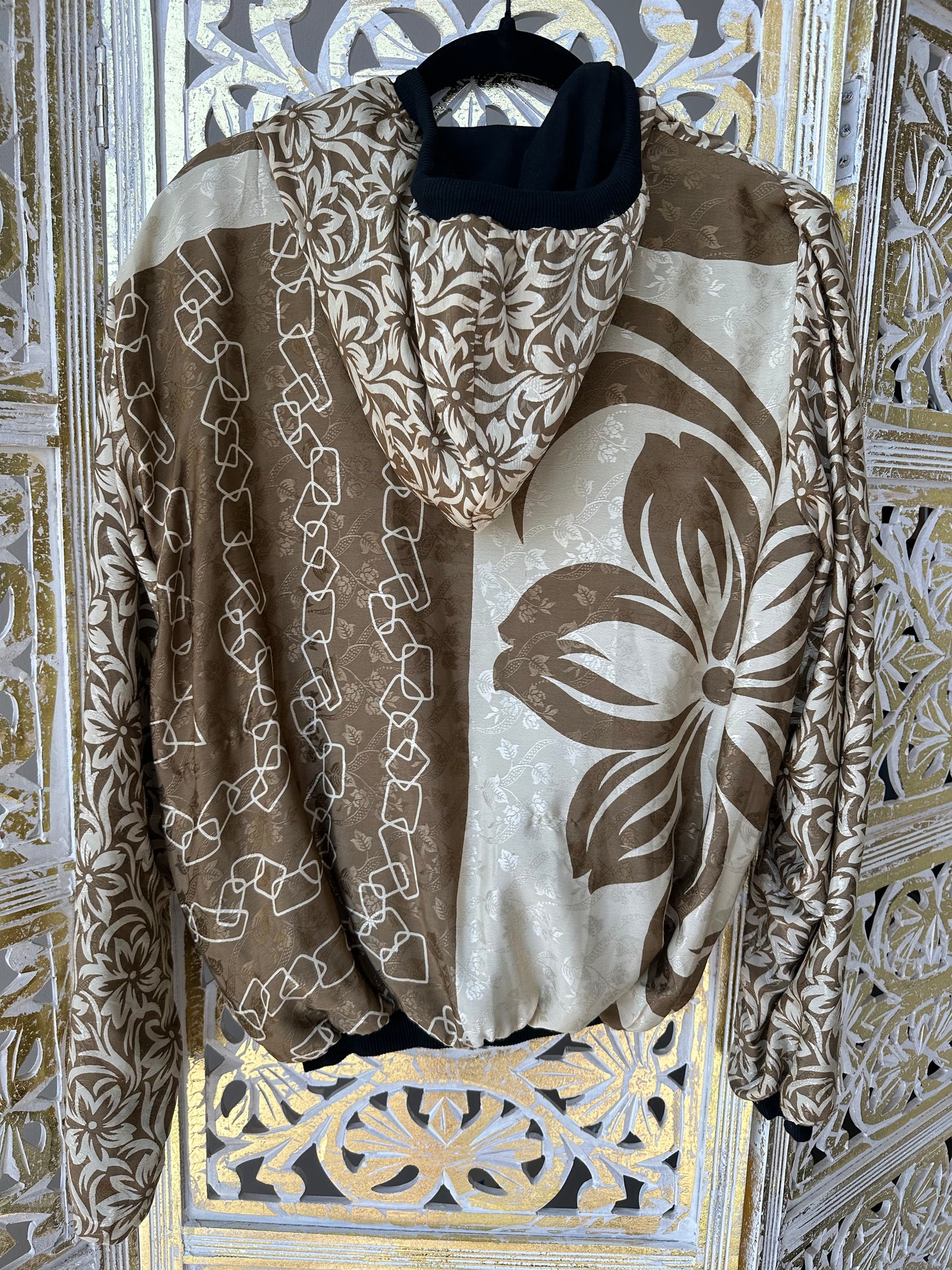 Jacket w Hood - White Gold Floral