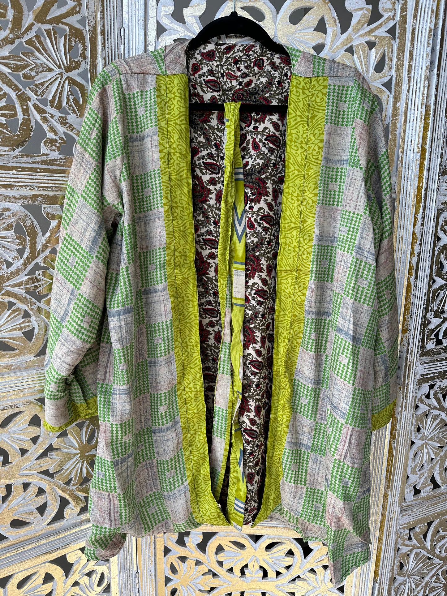 Short Silk Kimono Robe (reversible) - Green & Red/Paisley