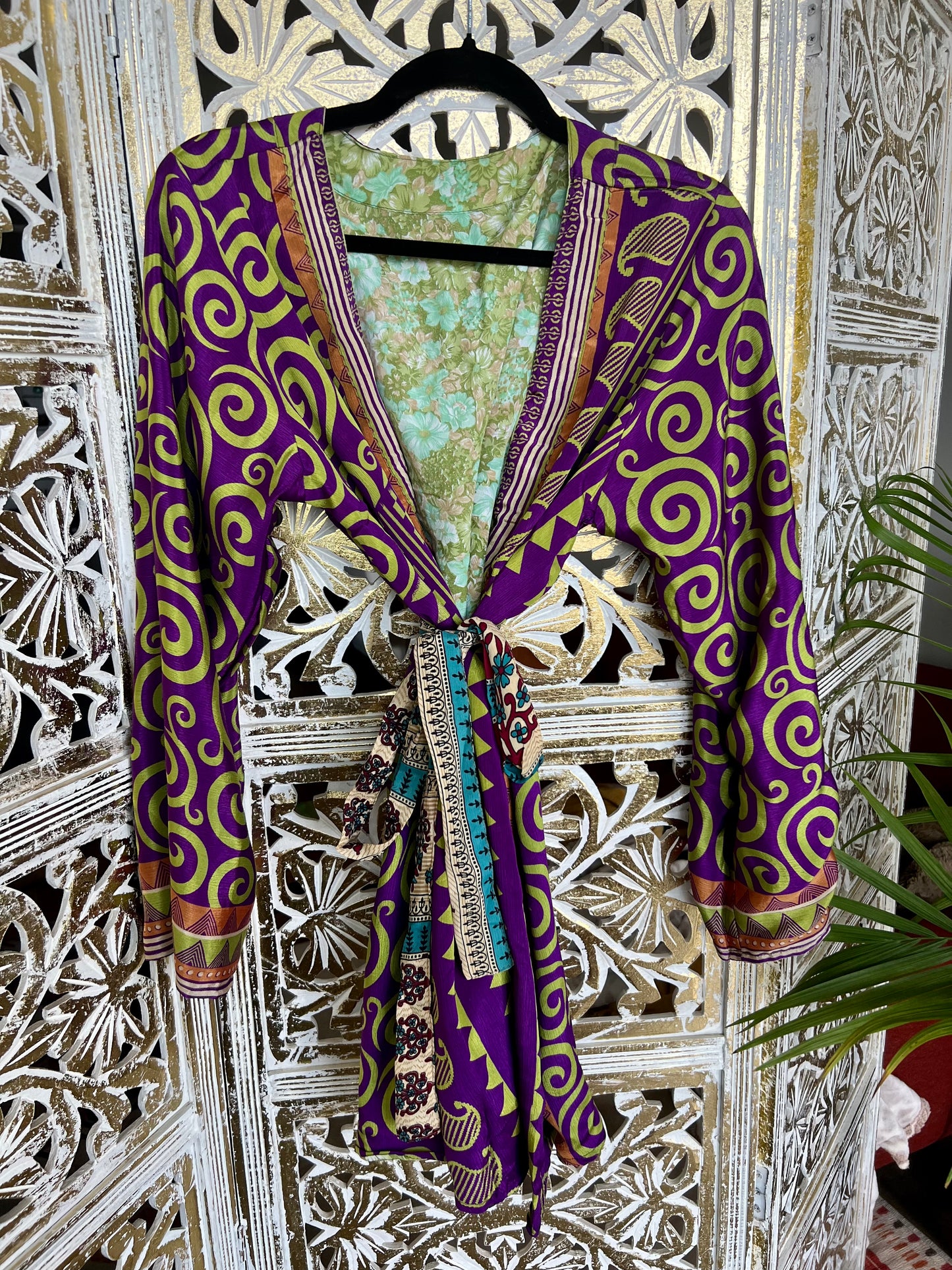 Short Silk Kimono Robe (reversible) - Flowers & Funk