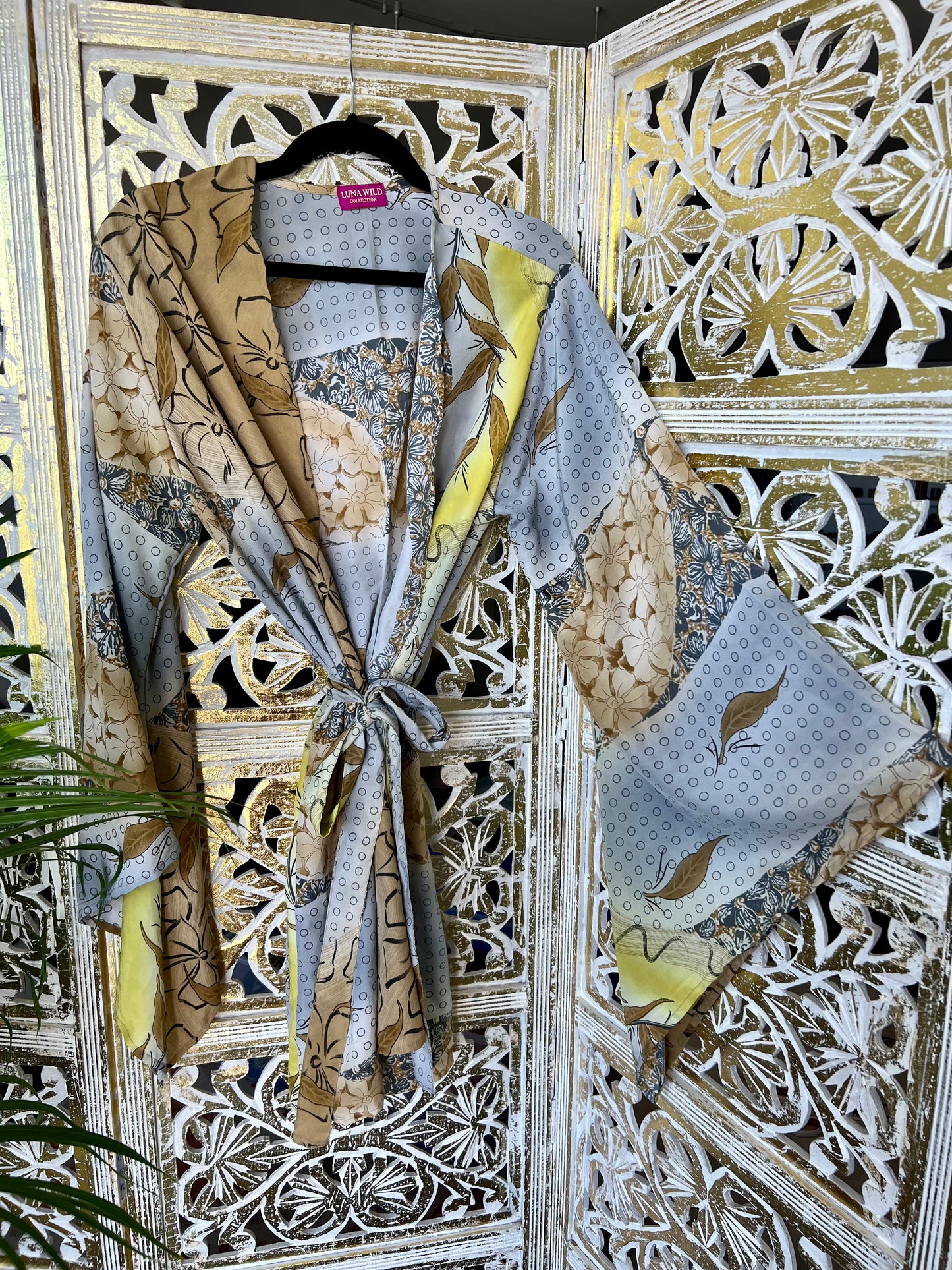 Silk Sari Robe (Short) - Gold Feathered